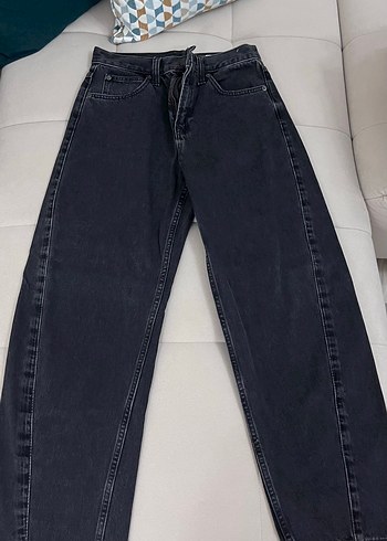 Gap Koyu Gri Rahat Kesim Denim Jean