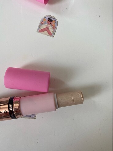Beden Renk Revolution blush&highlighter stick