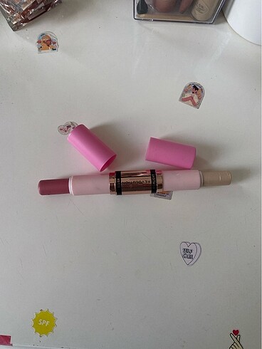 Revolution Revolution blush&highlighter stick