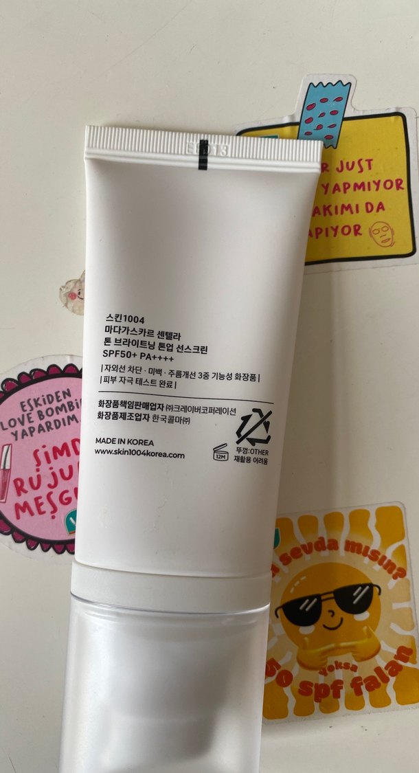 Skin1004 Madagascar Centella Tonlu BB Krem SPF50+ - Görsel 2