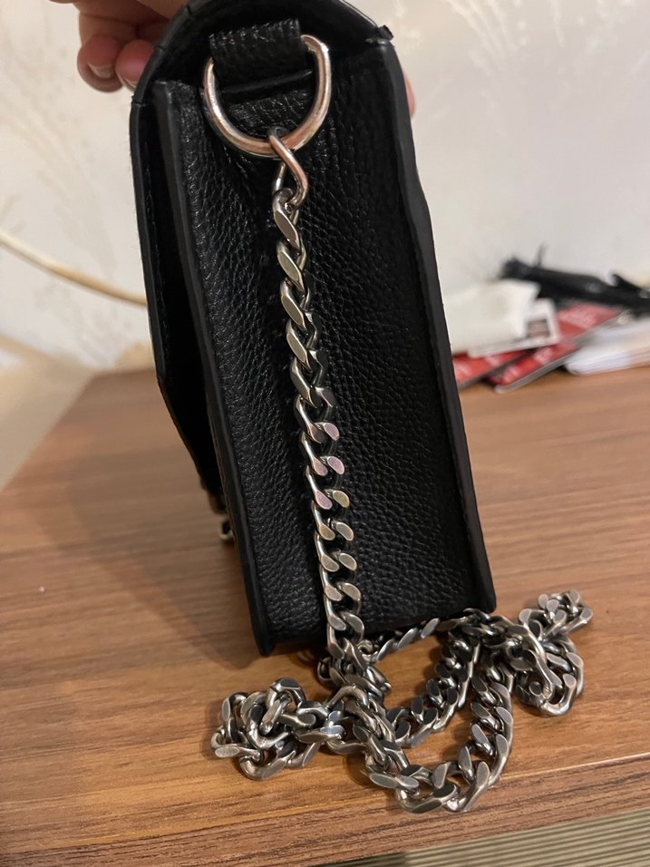 Zincir Detaylı Siyah Deri Kadın Çanta - Görsel 4