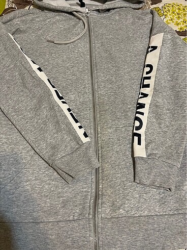 H&M HM kapşonlu