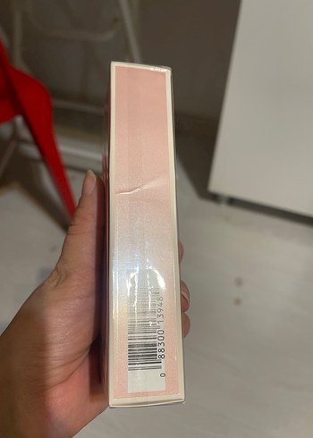 Calvin Klein Kadın Parfümü 50 ml - Görsel 3