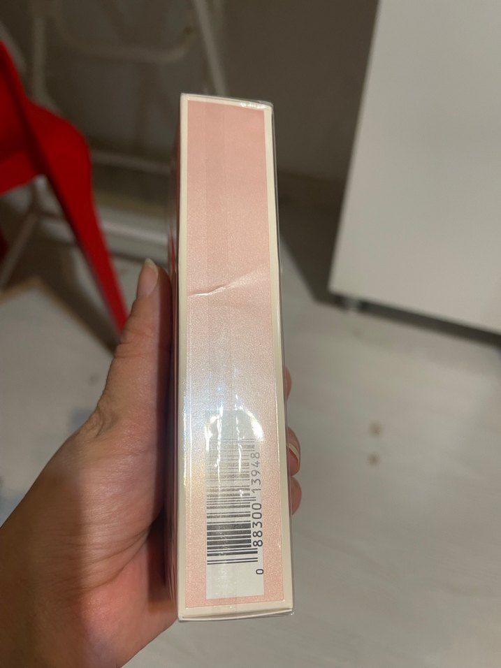 Calvin Klein Kadın Parfümü 50 ml - Görsel 3