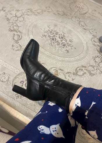 Siyah Deri Stiletto Topuklu Kadın Bot - Görsel 8