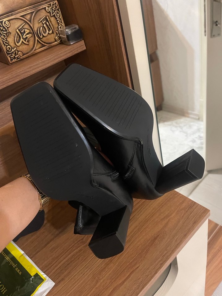 Siyah Deri Stiletto Topuklu Kadın Bot - Görsel 4