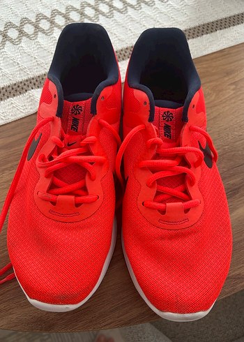 Nike Kirmizi Spor Ayakkabi