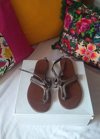 39 Beden Bambi Vizon Rengi Sandalet