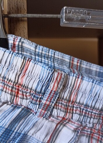 36 Beden Bershka Tamamen Pamuklu Terletmez Şort