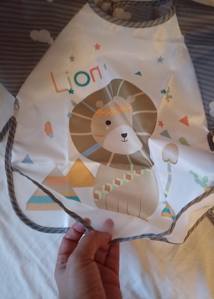 Aslanlı Cepli Yıkanabilir Mama Önlüğü  - Görsel 4