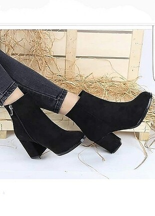 yeni sezon siyah süet 7cm topuk