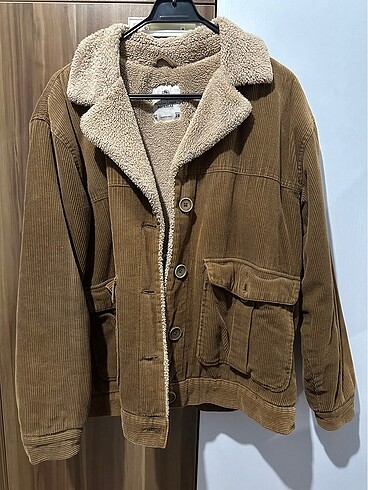 Pull&Bear içi kürklü kadife mont