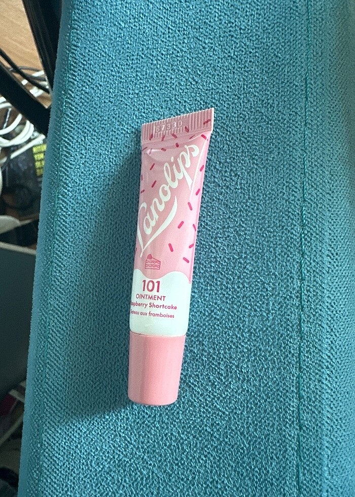 Lanolips raspberry shortcake dudak balmı - Görsel 2