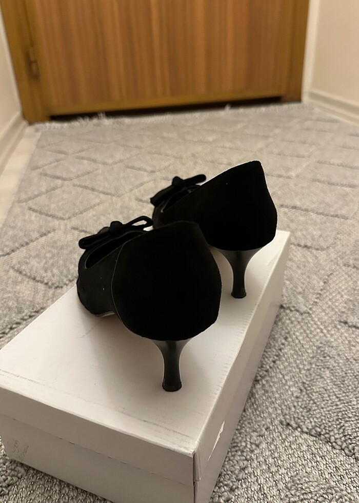Topuklu ayakkabı - Görsel 3