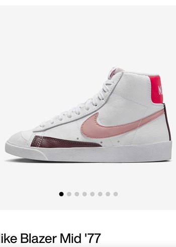 Nike Blazer Mid 77 Sneaker