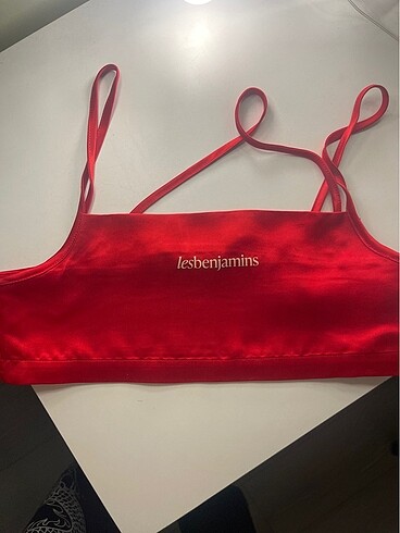 Les Benjamins Les benjamins crop büstiyer