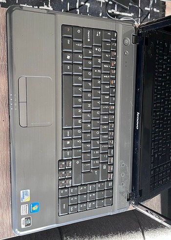 Lenovo Laptop - Görsel 3