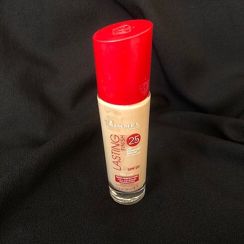 Rimmel London Lasting Finish