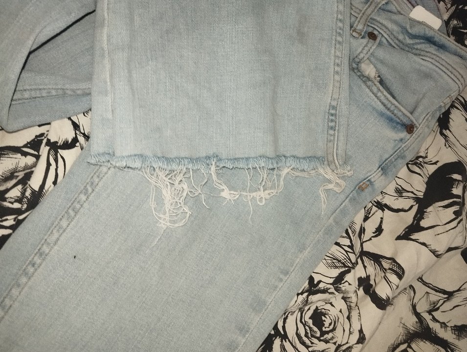 Açık Mavi Denim Jean — görsel 3/4