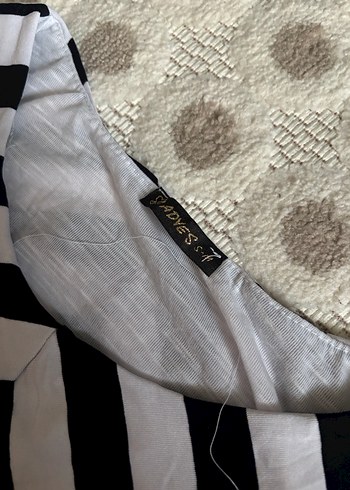 Kolsuz V Yaka lacivert Beyaz Çizgili Uzun Elbise - Görsel 4