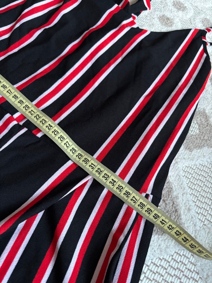 İp askılı şortlu sırt detaylı kadın tulum - Görsel 5