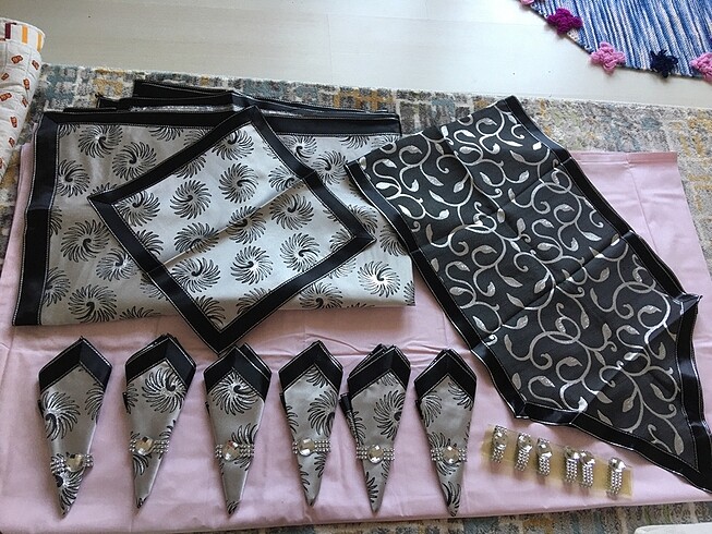 Yemek masası örtüsü takımı çeyiz ve 2 tulum