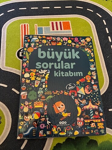 Büyük sorular kitabım yeşil