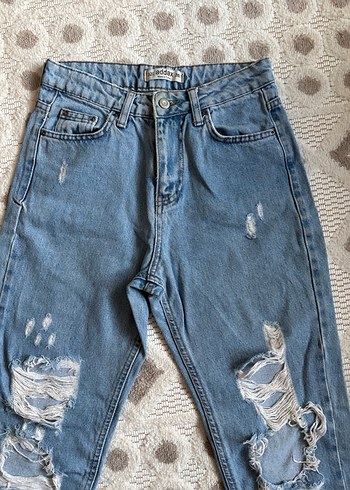 Gevşek Kesim Kadın Midi Denim Pantolon - Görsel 3