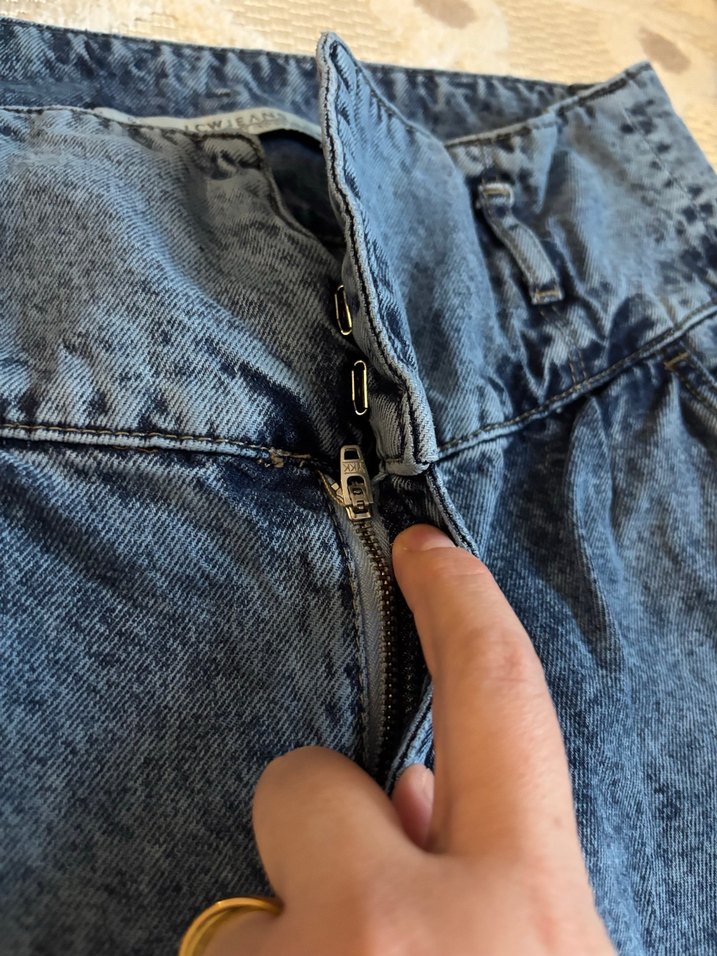 Mavi Batik Desenli Düğmeli Kadın Jean - Görsel 4