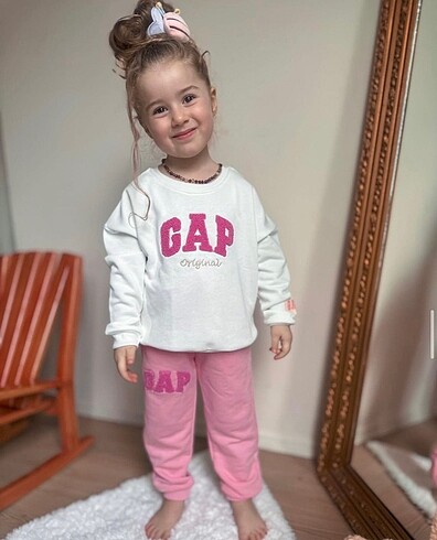 GAP eşofman takım