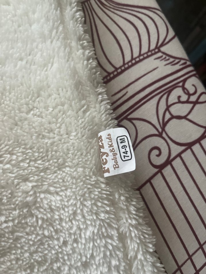 Kapüşonlu Beyaz Kürklü Bebek Tulumu - Görsel 2