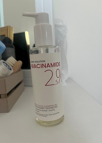 Procsin Niacin İçerikli Yüz Temizleyici - Görsel 2