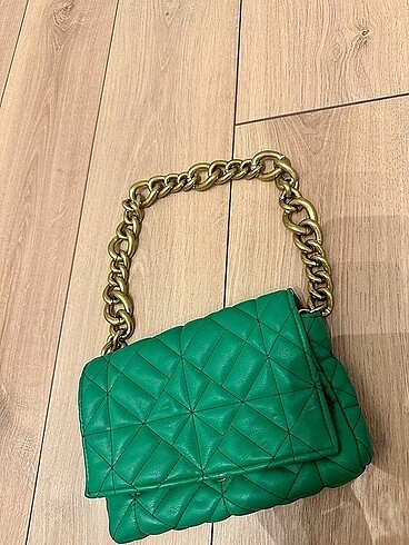 Zara çanta