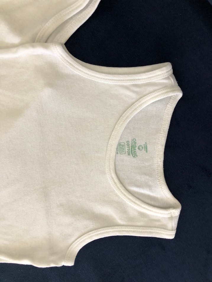 Beyaz Desensiz Bebek Atlet Çıtçıtlı - Görsel 3