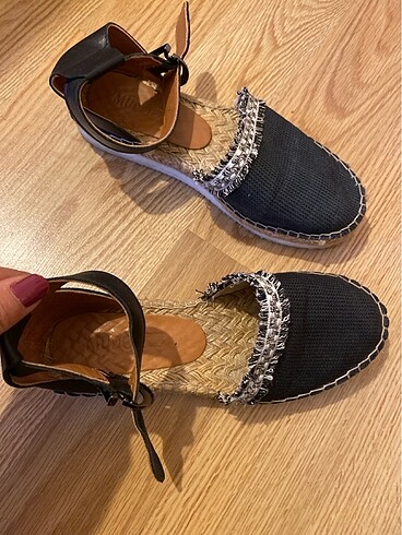 37 Beden Mudo espadril