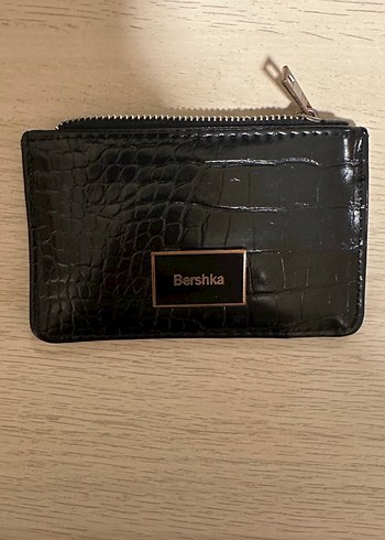 Bershka ürünü