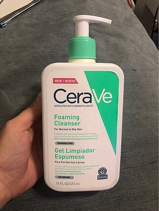 Cerave yüz temizleme jeli
