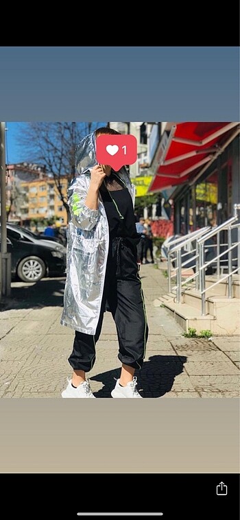 Neon trençkot