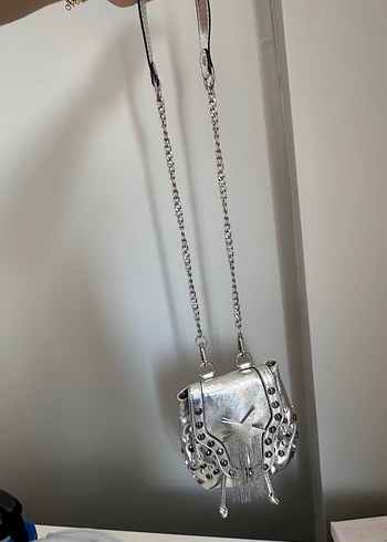 Gri Parlak Zincir Detaylı Rock Punk Sırt Çantası - Görsel 6