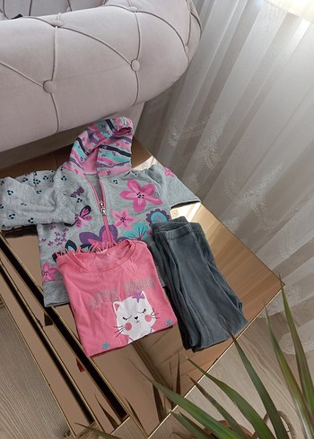 LC Waikiki Kız Bebek Gri Baskılı Kapüşonlu Takım