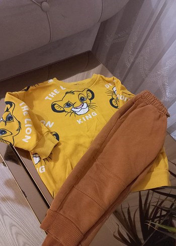 Erkek Bebek Sarı Aslan Baskılı Takım - Görsel 2