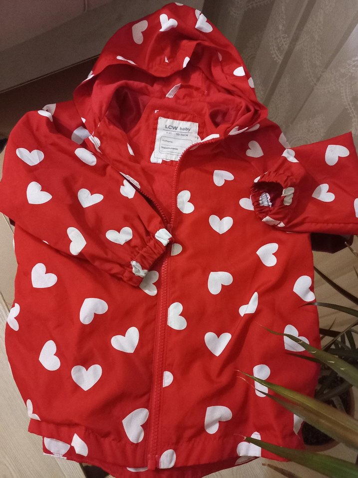 Kız Çocuk Renkli Baskılı Yağmurluk - Görsel 2