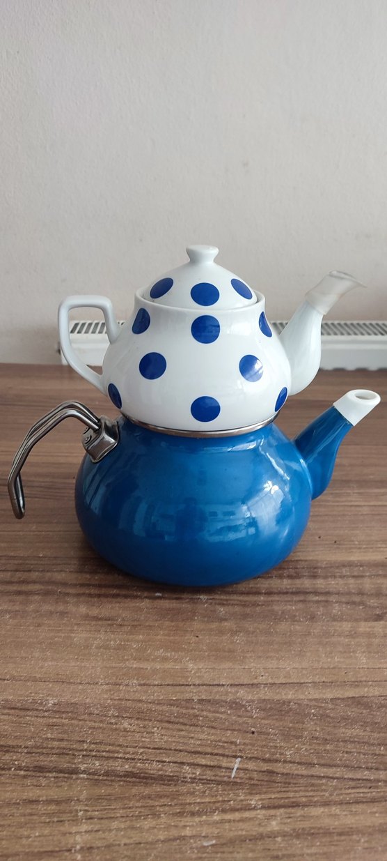 Mavi ve Puantiyeli Renkli Çaydanlık Seti - Görsel 3