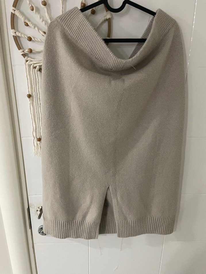 Bej yırtmaçlı etek - Görsel 2