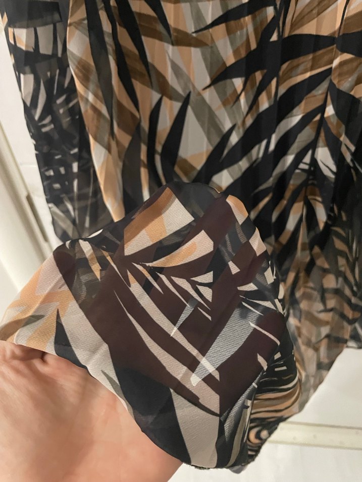 Tropikal desen pilili etek - Görsel 4