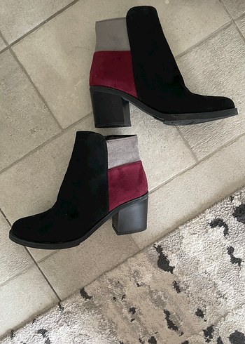 Bordo Tokalı Süet Topuklu Kadın Bot - Görsel 8