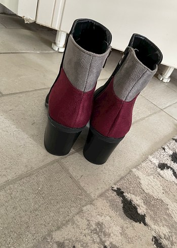 Bordo Tokalı Süet Topuklu Kadın Bot - Görsel 2