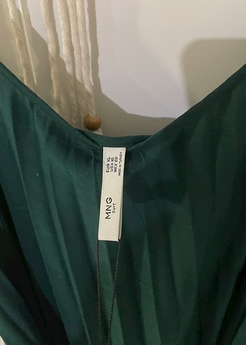 Yeşil Pilili Uzun Askılı Kadın Elbise - Görsel 4