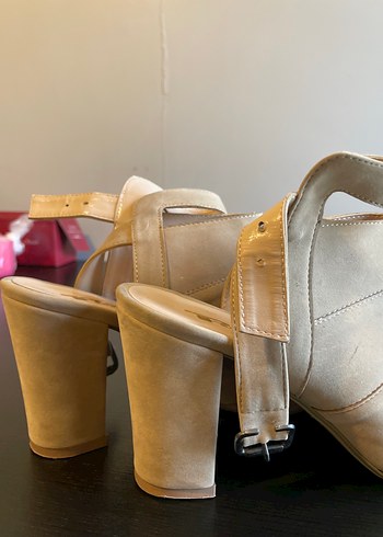 Bej Süet Yüksek Topuklu Kadın Sandalet - Görsel 10