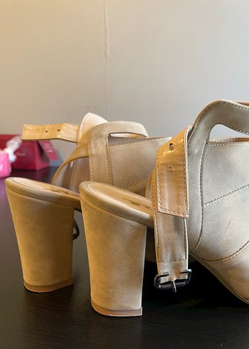 Bej Süet Yüksek Topuklu Kadın Sandalet - Görsel 8